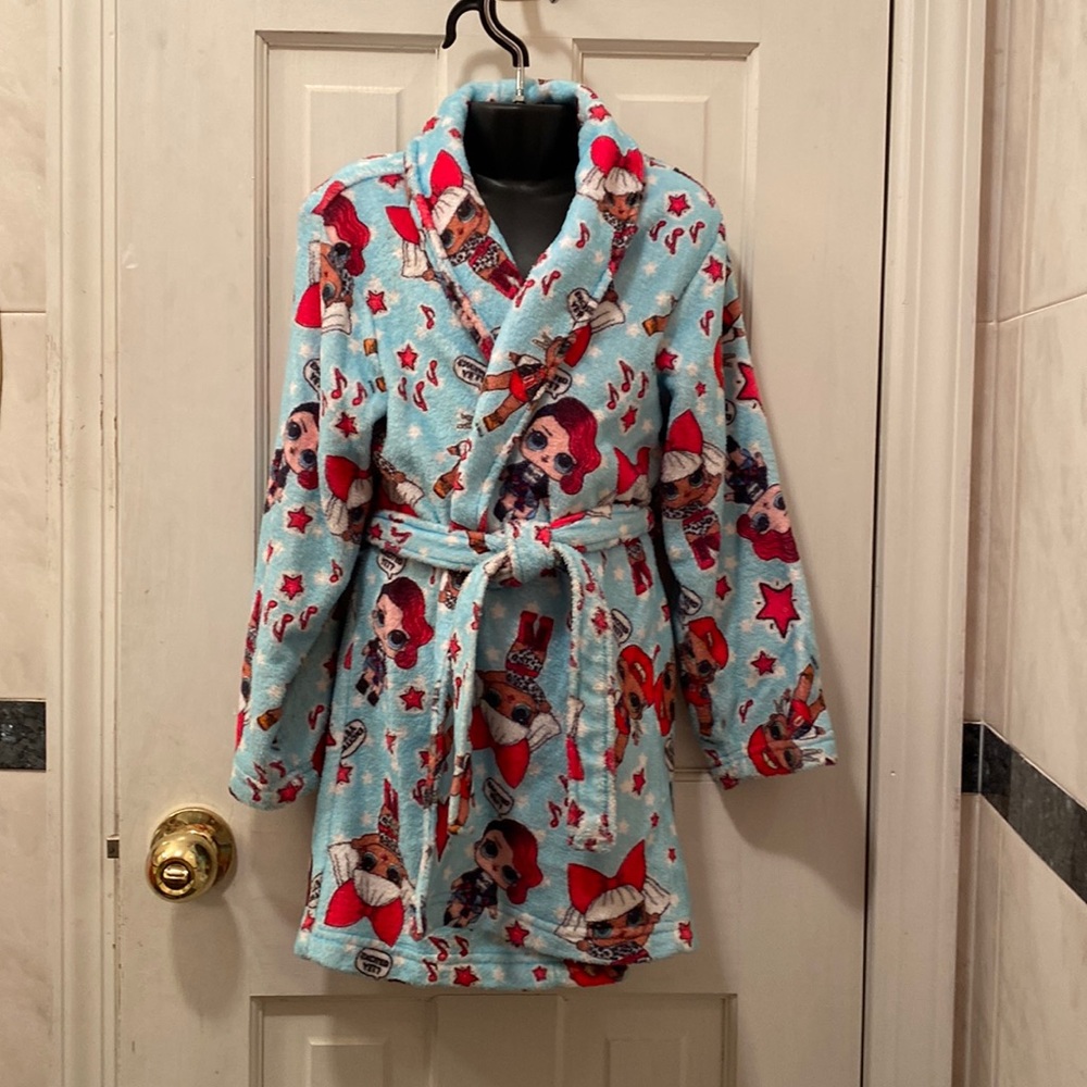 Girls LOL  short fleece robe size small